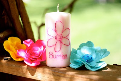 Make A Personalized Candle For Mother’s Day