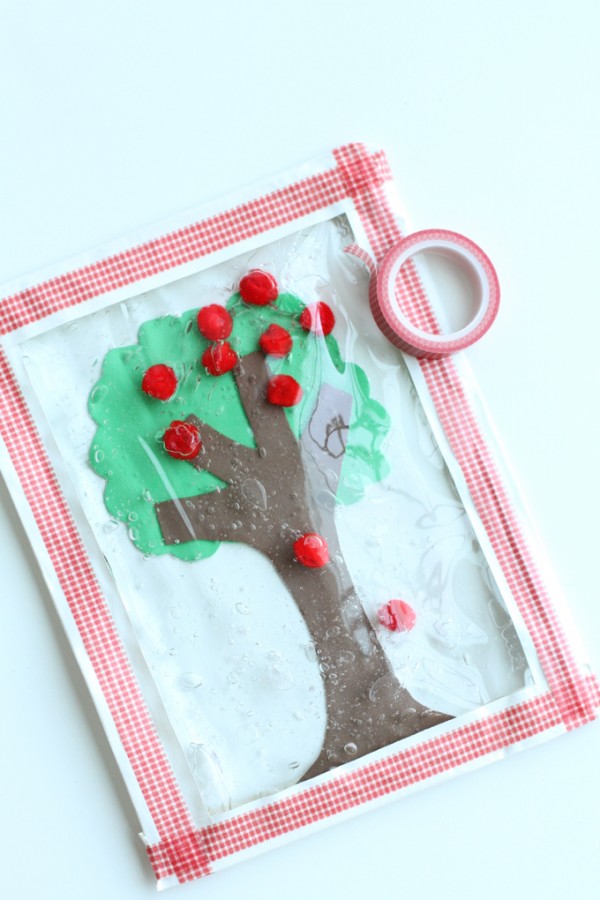 Ten Red Apples Sensory Tub