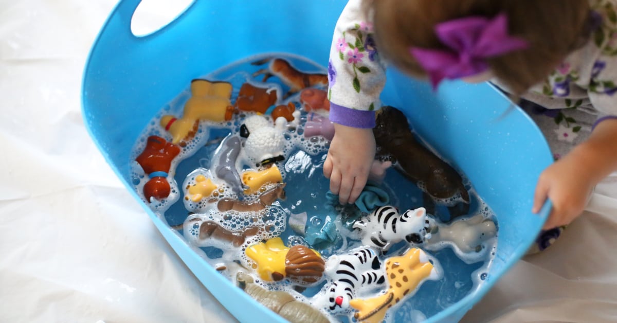 Bath Time for Toy Animals - I Can Teach My Child!