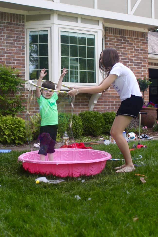 Giant Bubbles